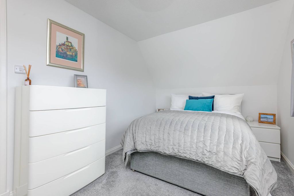 Additional image 22 of 3 bed detached house for sale65 Carnbee Park, Liberton, Edinburgh EH16