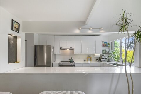 Additional image 8 of 201-3465 Glen Drive, Vancouver, BC, V5V 4S5