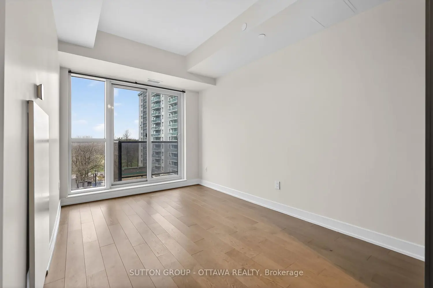 560 Rideau Street 509 photo 5