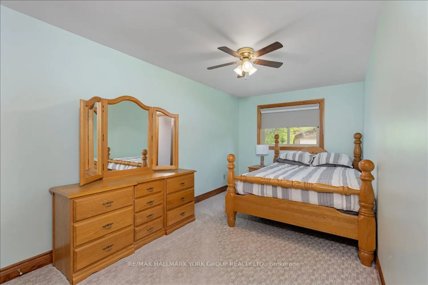 229 Lake Drive photo 5