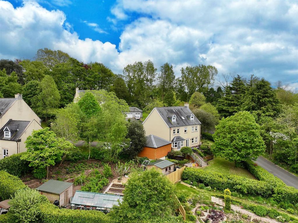 Additional image 2 of 5 bed detached house for saleManadon Park, Plymouth PL5