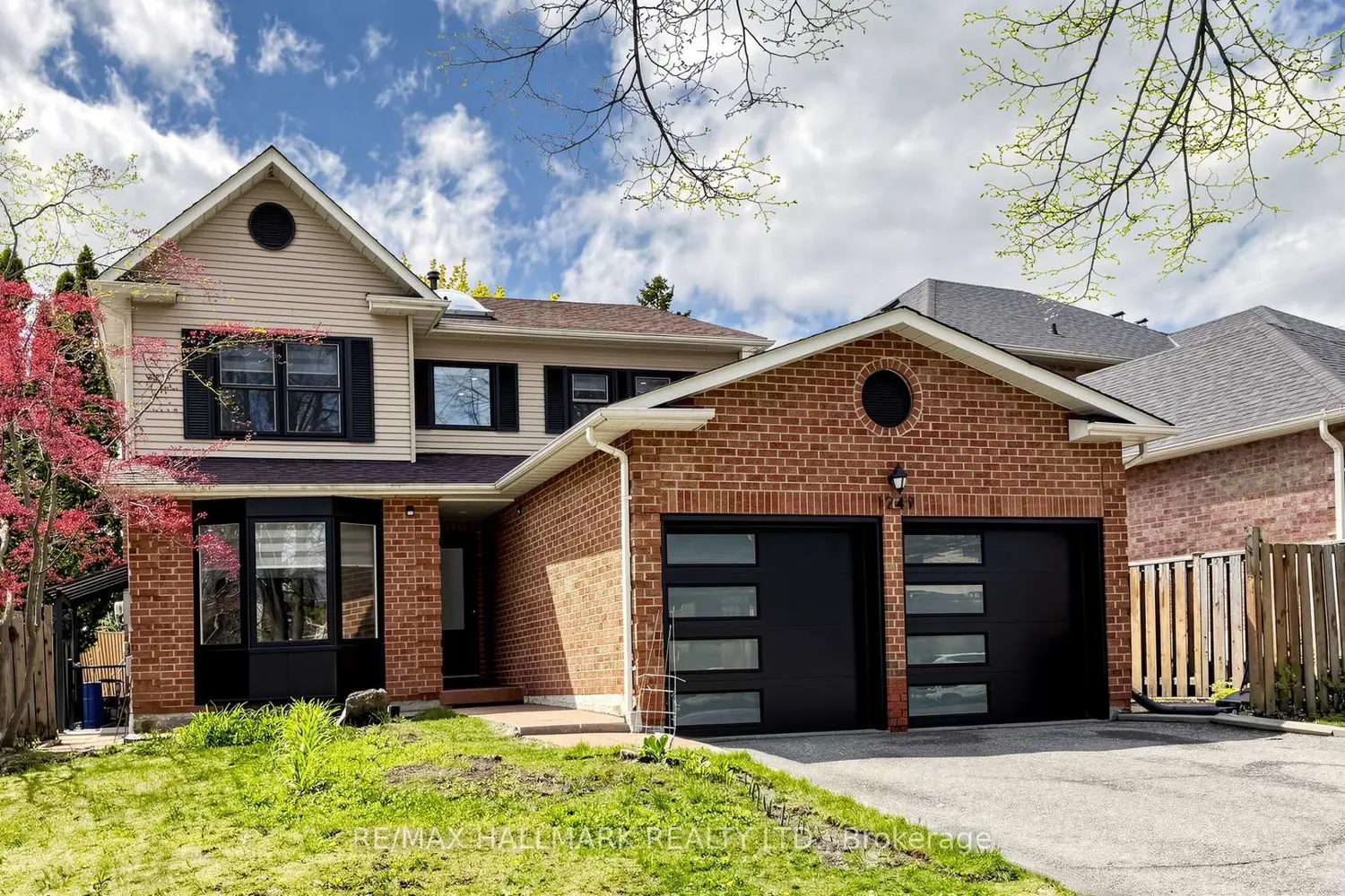 1249 Fieldstone Circle