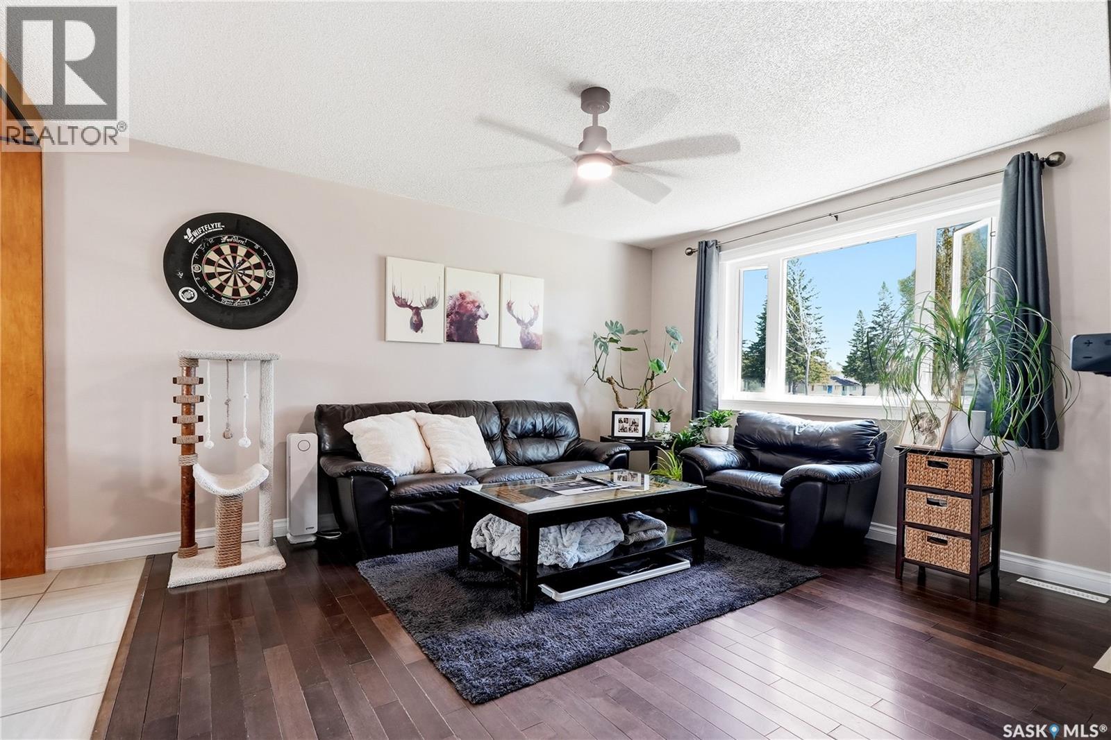 Additional image 4 of 901 R Avenue N, Saskatoon, SK, S7L2Z4