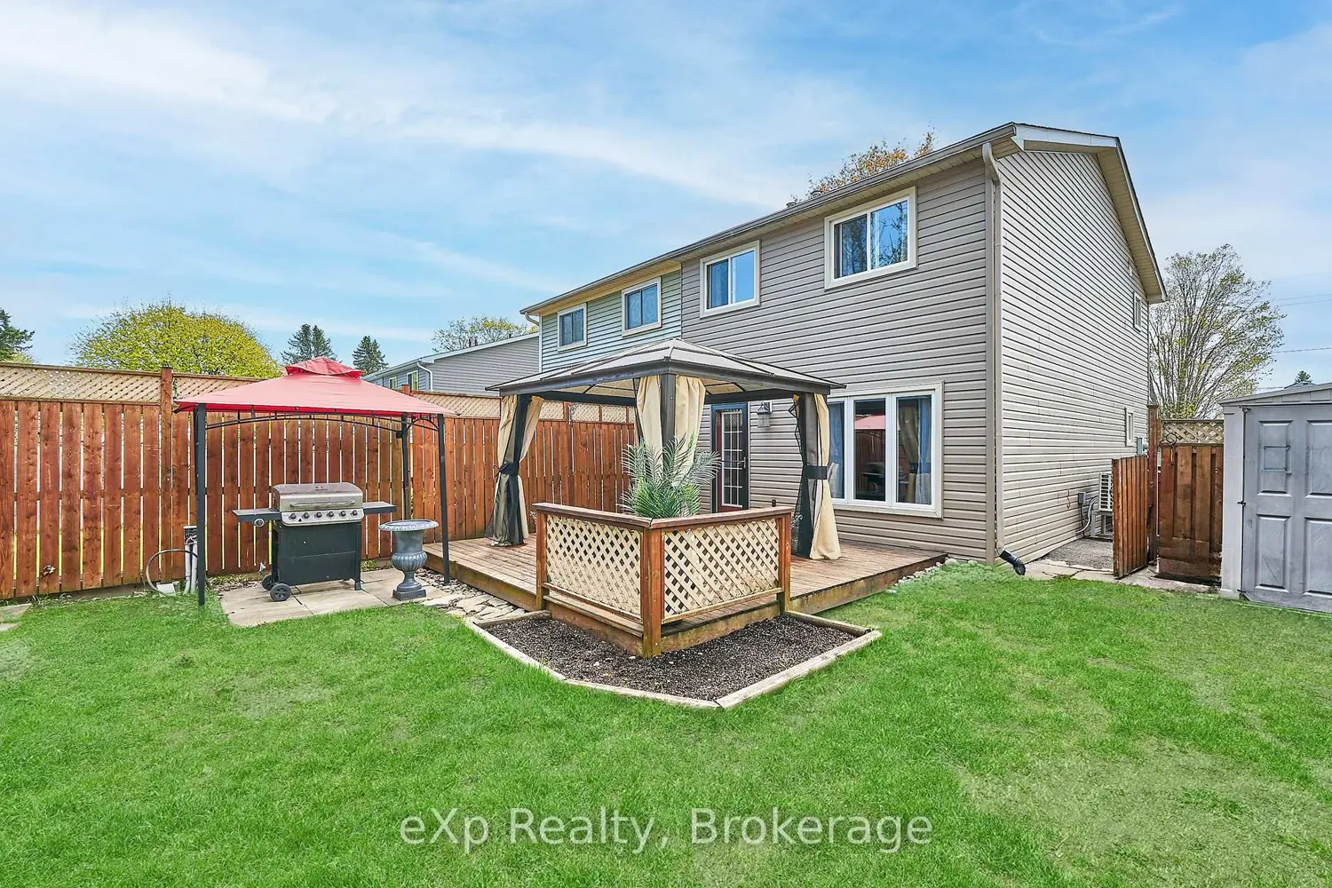 146 Martin Road photo 4