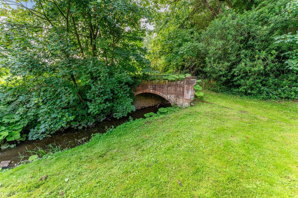 Additional image 41 of 2 bed flat for saleFowke Street, Rothley LE7