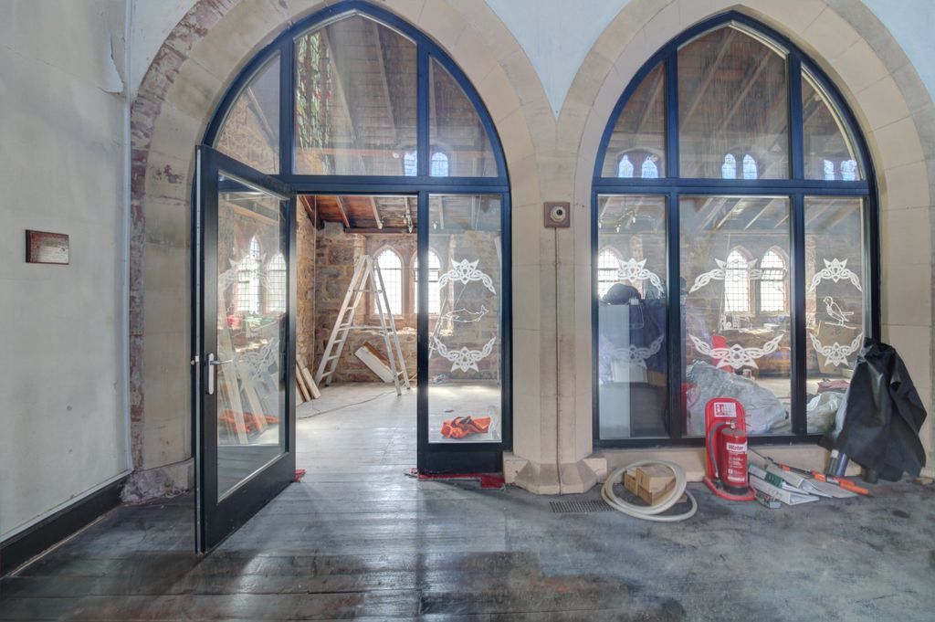 Additional image 11 of Land for saleSt Mungo's Episcopal Church & Hall, Main Street, Alexandria G83