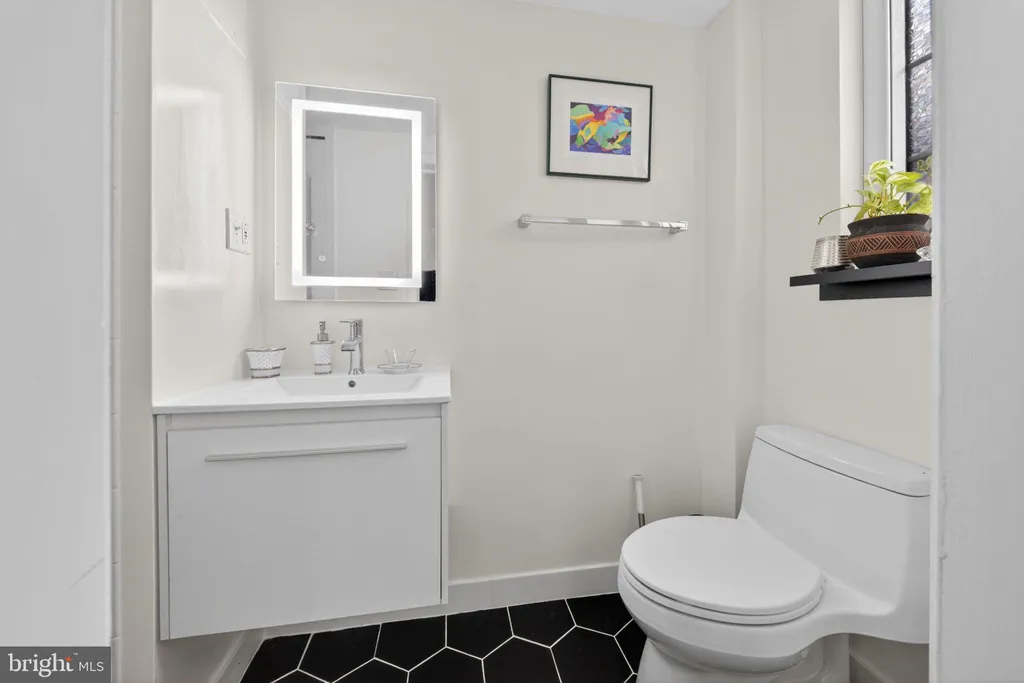 Additional image 29 of 5211 Nebraska Avenue NW, Washington, DC 20015