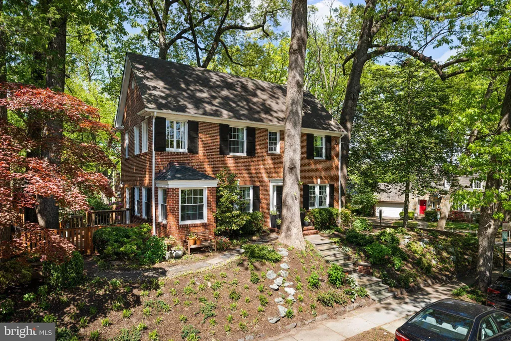 Additional image 3 of 3701 Jocelyn Street NW, Washington, DC 20015