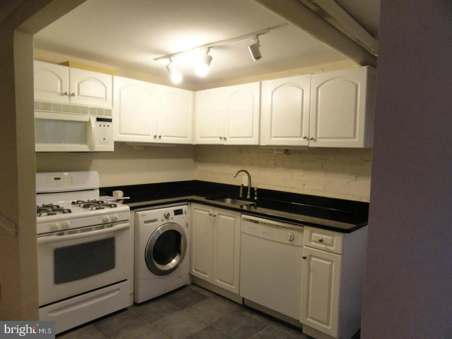 Additional image 6 of 3010 Wisconsin Avenue NW Unit B1, Washington, DC 20016