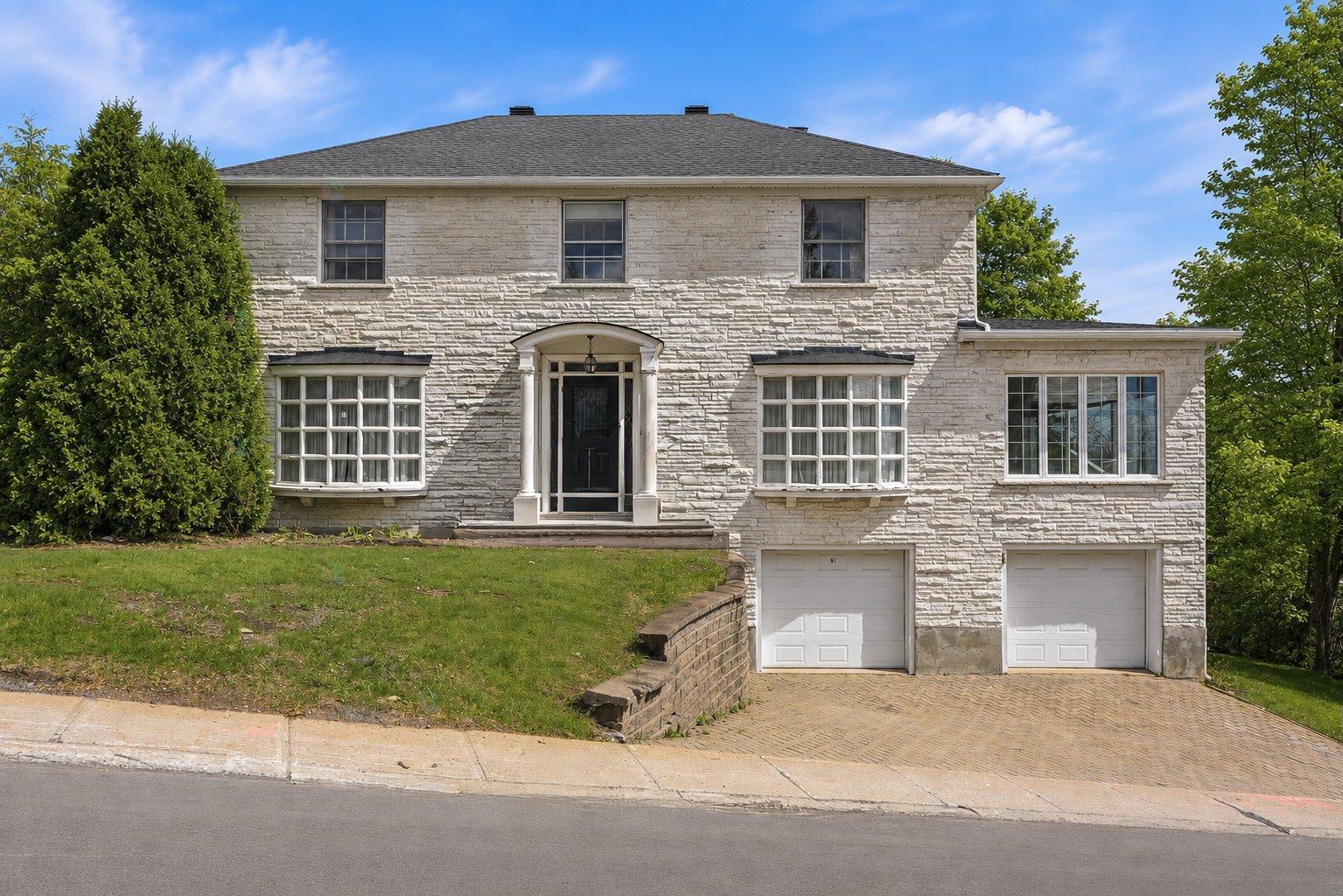 61 Rue Belvedere Circle