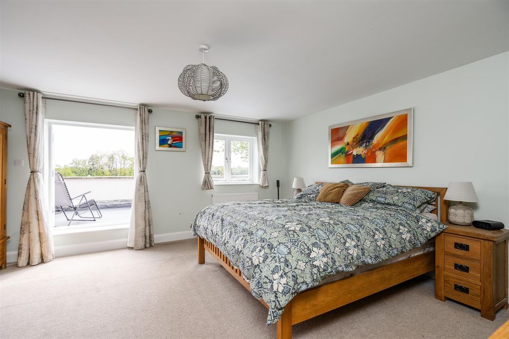 Additional image 21 of 5 bed detached house for saleBakers Lane, Knowle B93