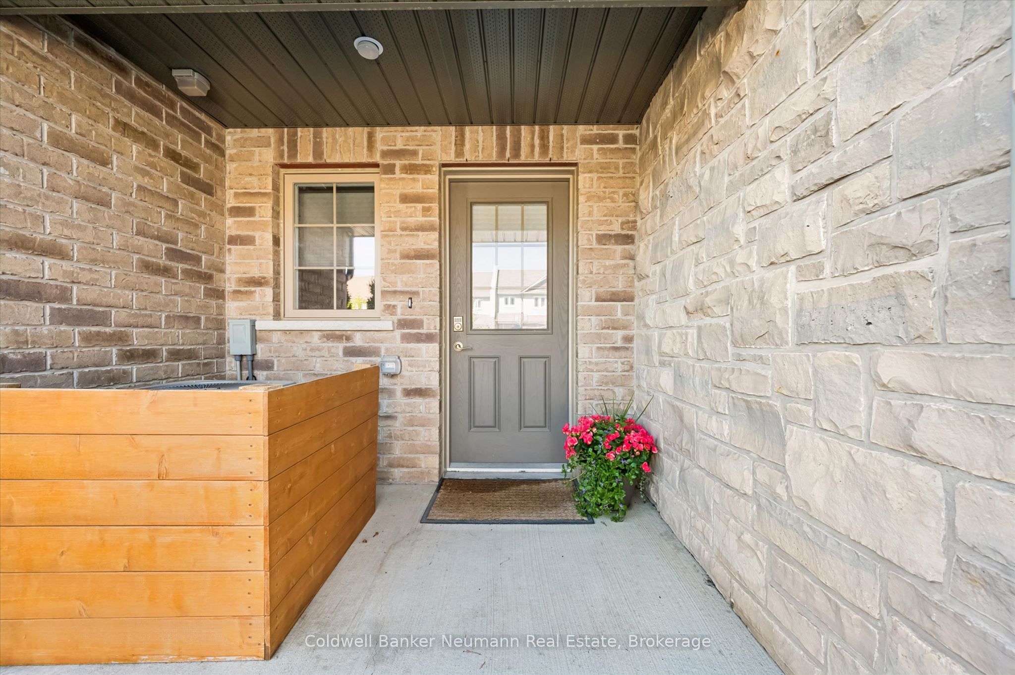 Additional image 2 of 51 Jeffrey Drive, Guelph, ON, N1E 0M4