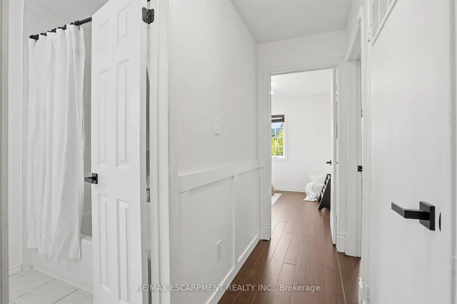 Additional image 10 of 6950 Tenth Line 103
