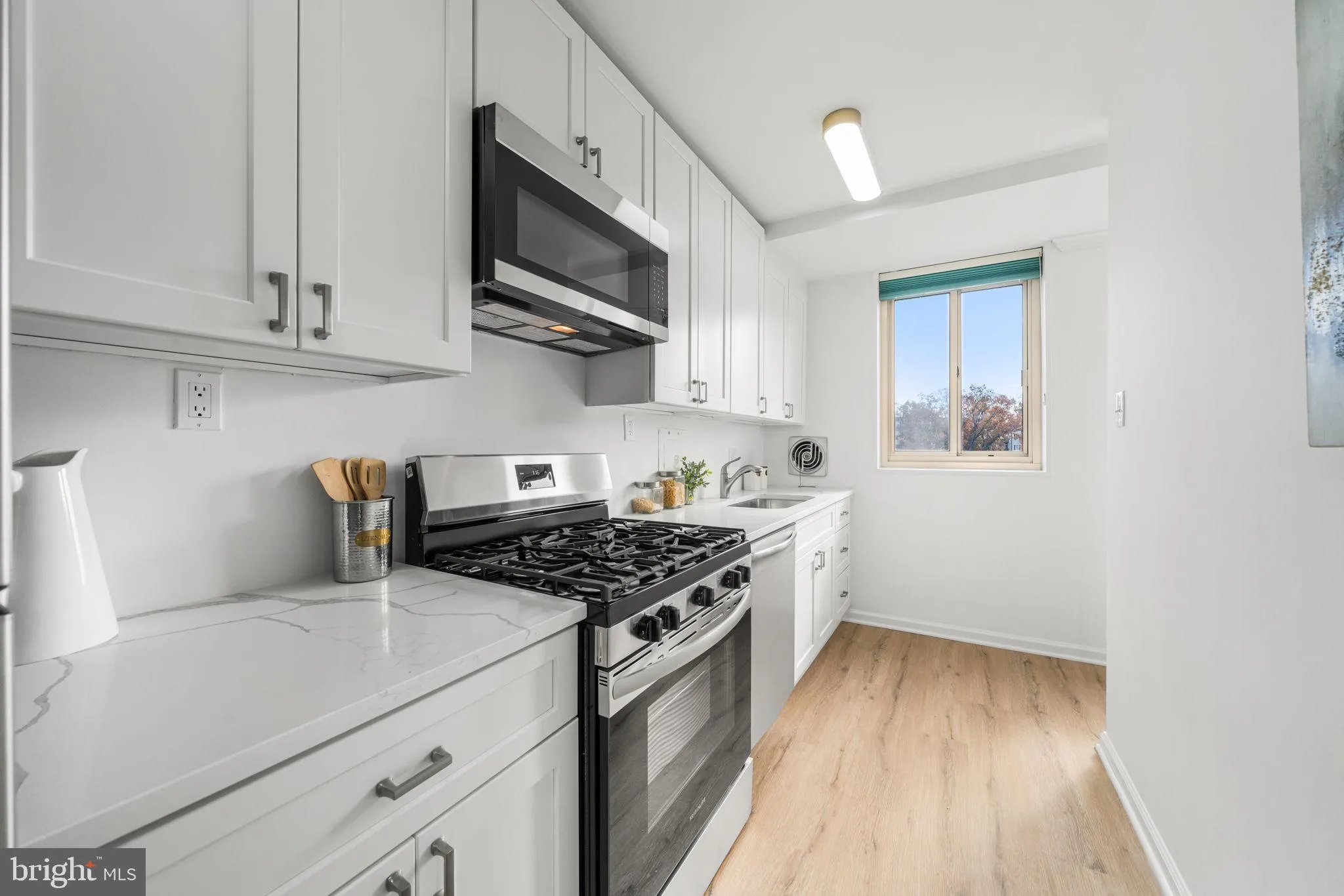 Additional image 37 of 4000 Tunlaw Road NW Unit 811, Washington, DC 20007