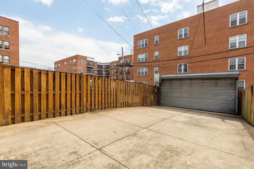 Additional image 37 of 1470 Chapin Street NW Unit 3, Washington, DC 20009