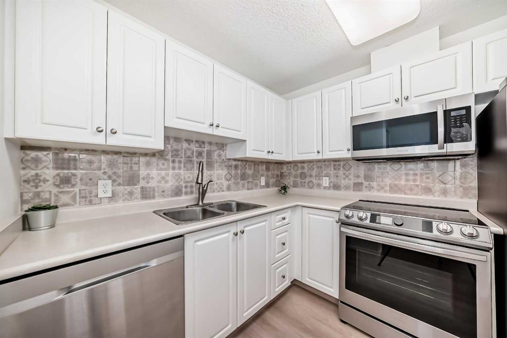 Additional image 2 of 412-5000 Somervale Court SW, Calgary, AB, T2Y 4M1