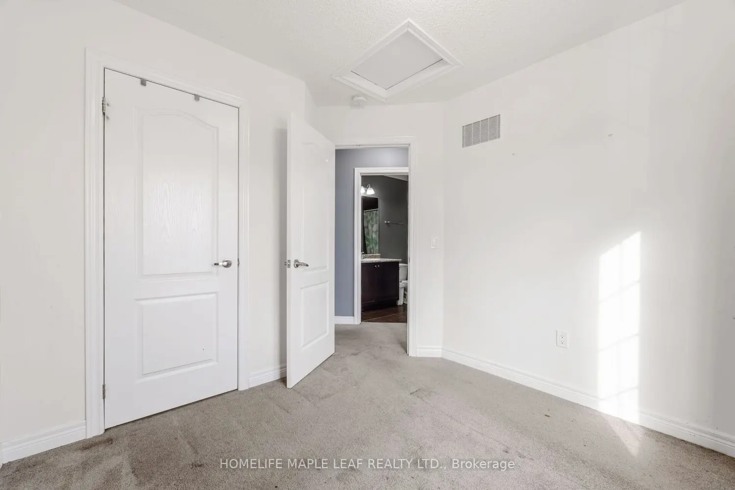 Additional image 16 of 756 Cook Crescent