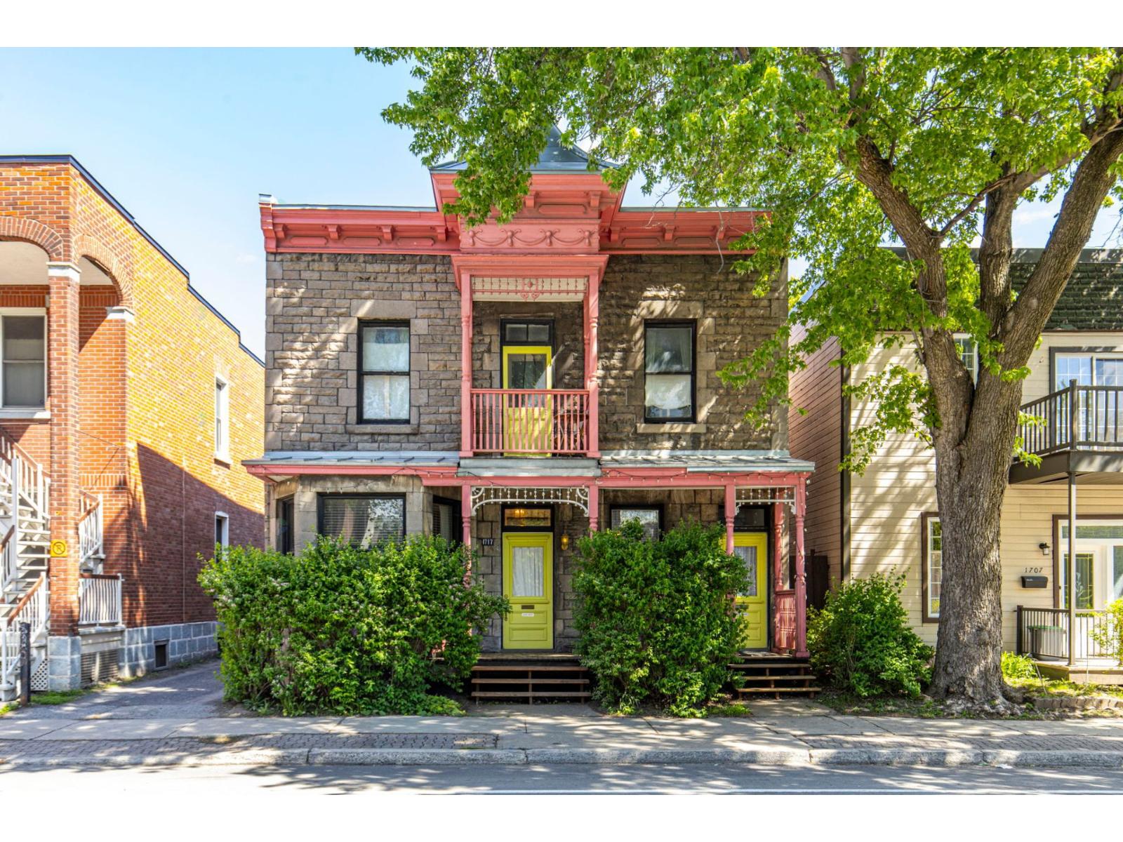 1717 Av. de l'Église