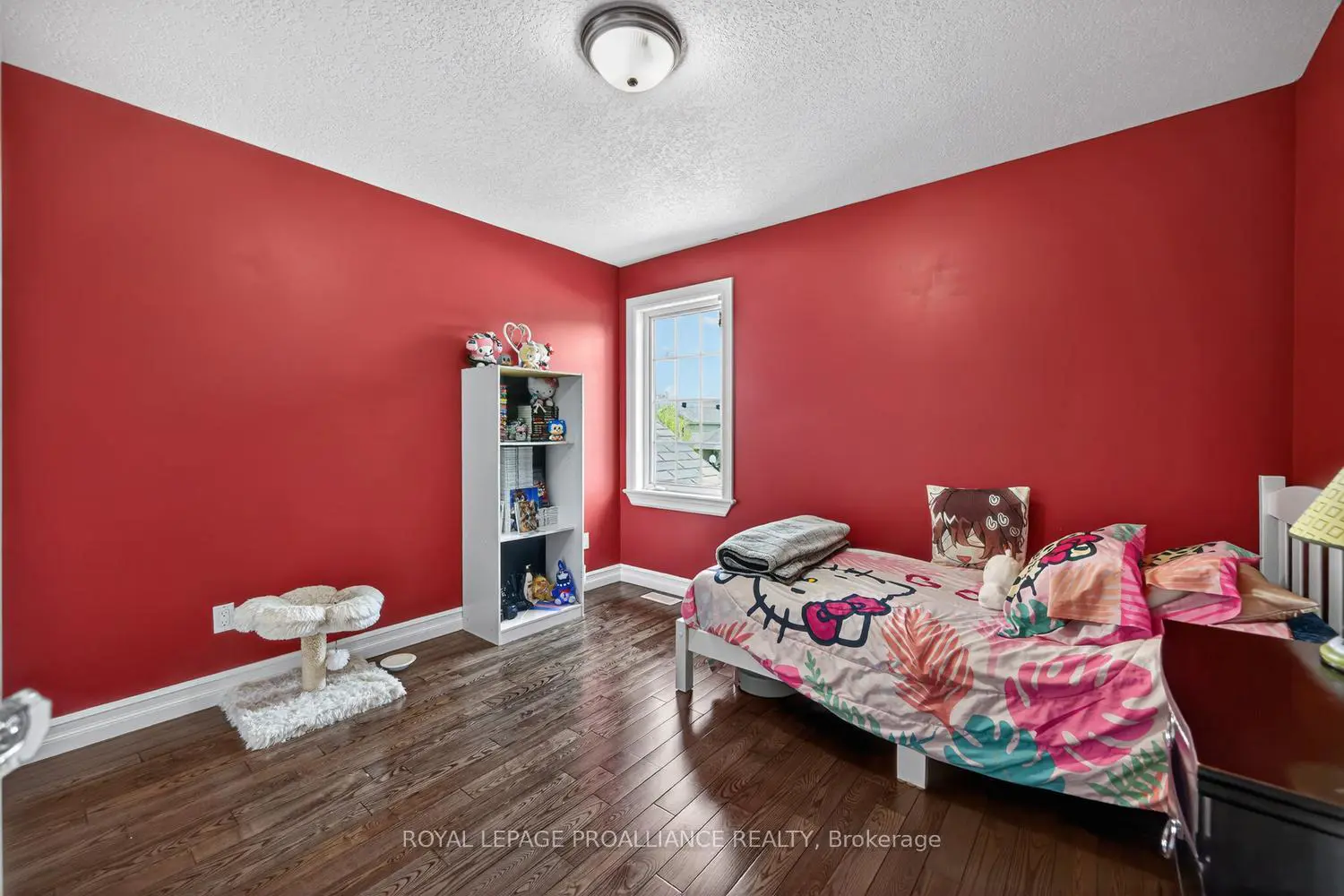 Additional image 9 of 1014 Crestwood Drive