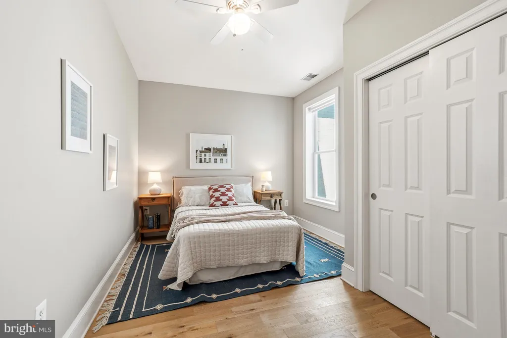 Additional image 31 of 822 11th Street NE, Washington, DC 20002