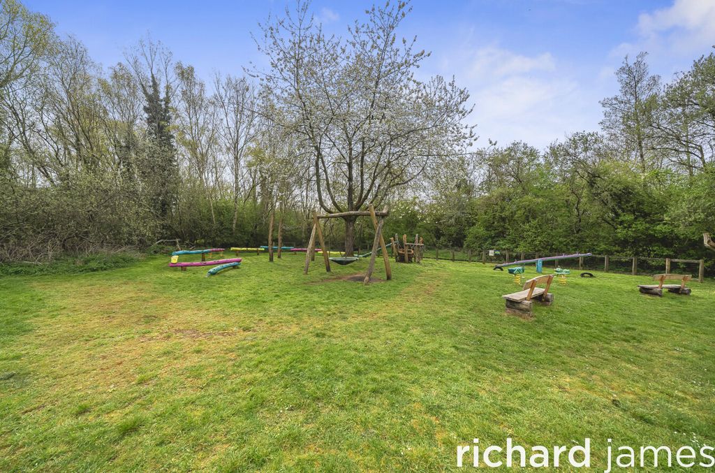 Additional image 17 of 3 bed end terrace house for saleThyme Close, Pembroke Park, Swindon SN2