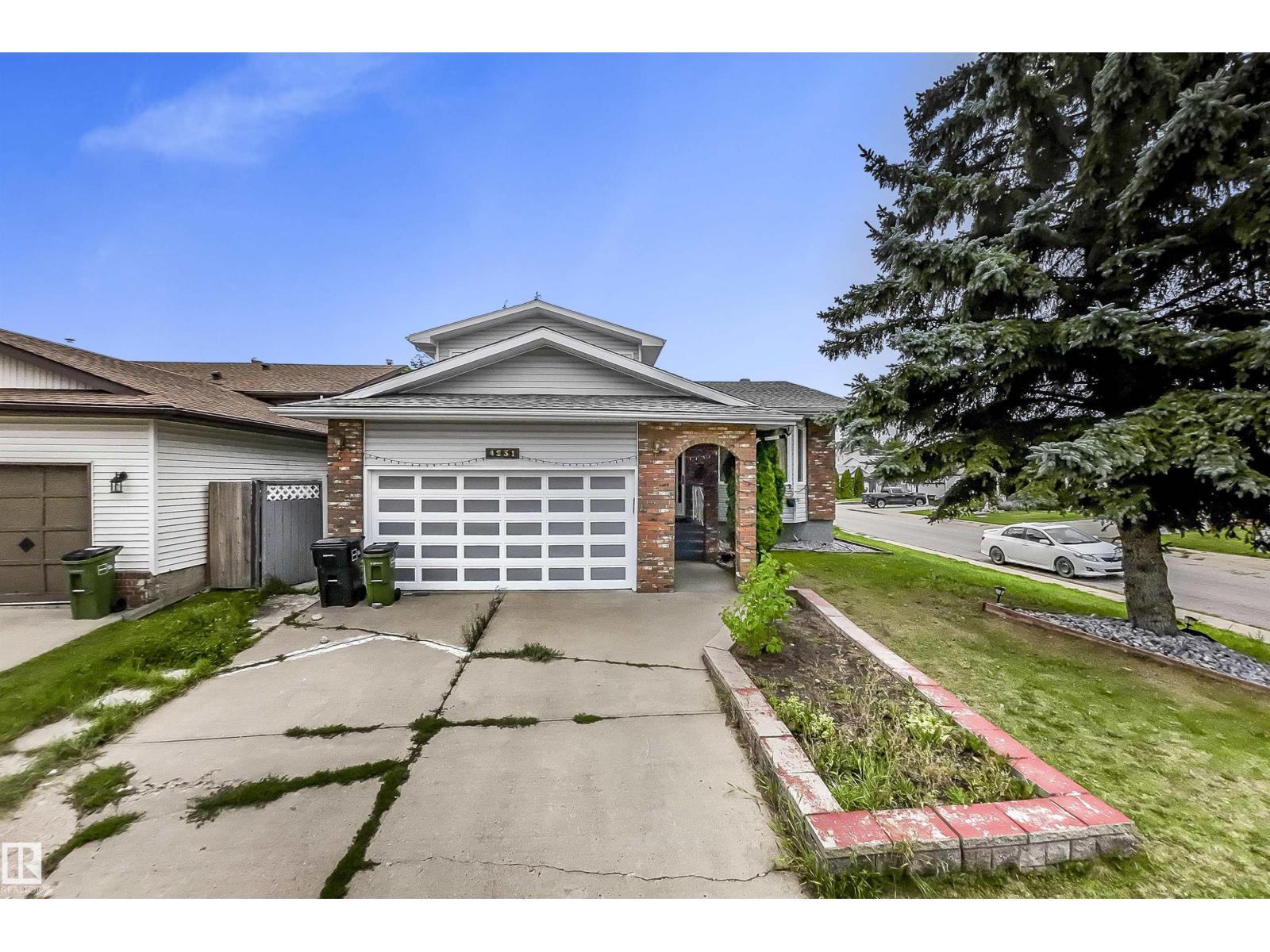 Additional image 3 of 4231 32 Avenue NW, Edmonton, AB, T6L3W5