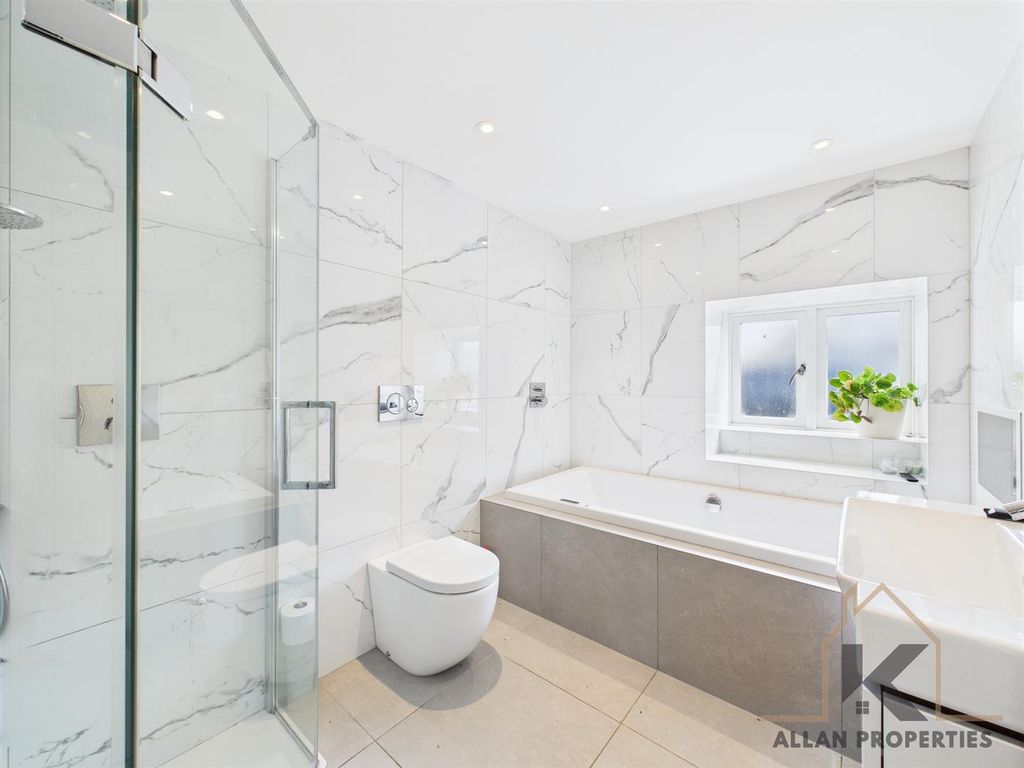 Additional image 12 of 5 bed detached bungalow for saleLochside, Dounby, Orkney KW17