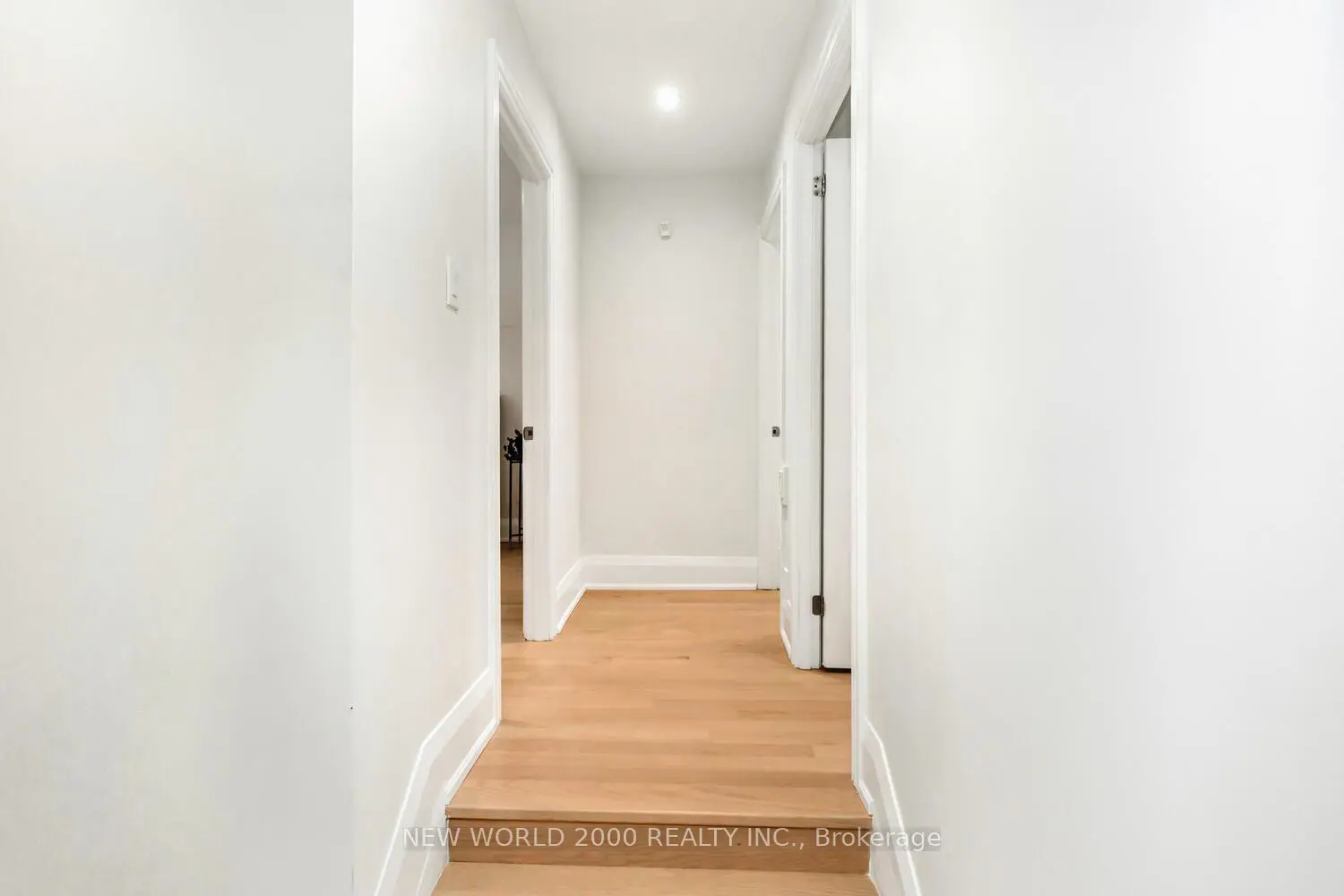 Additional image 14 of 8071 Kipling Avenue