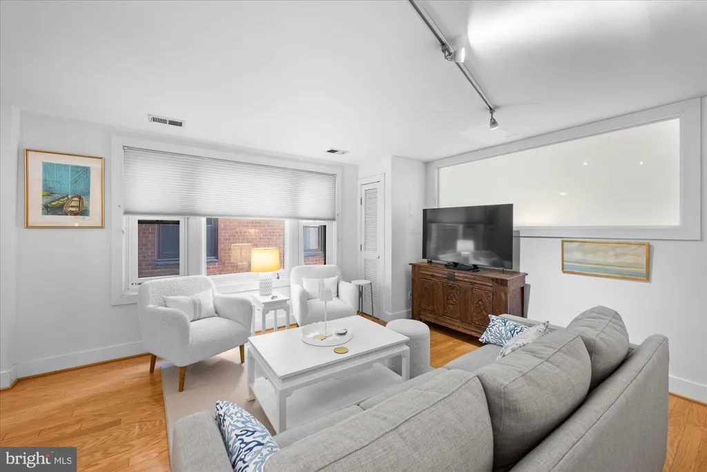 Additional image 6 of 4840 Macarthur Boulevard NW Unit 402, Washington, DC 20007
