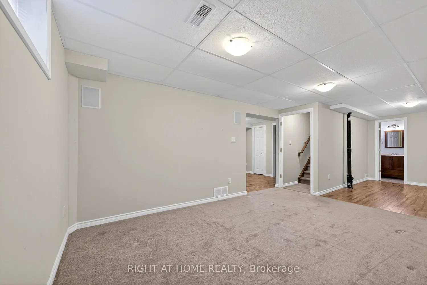 Additional image 14 of 32 Woodburn Avenue