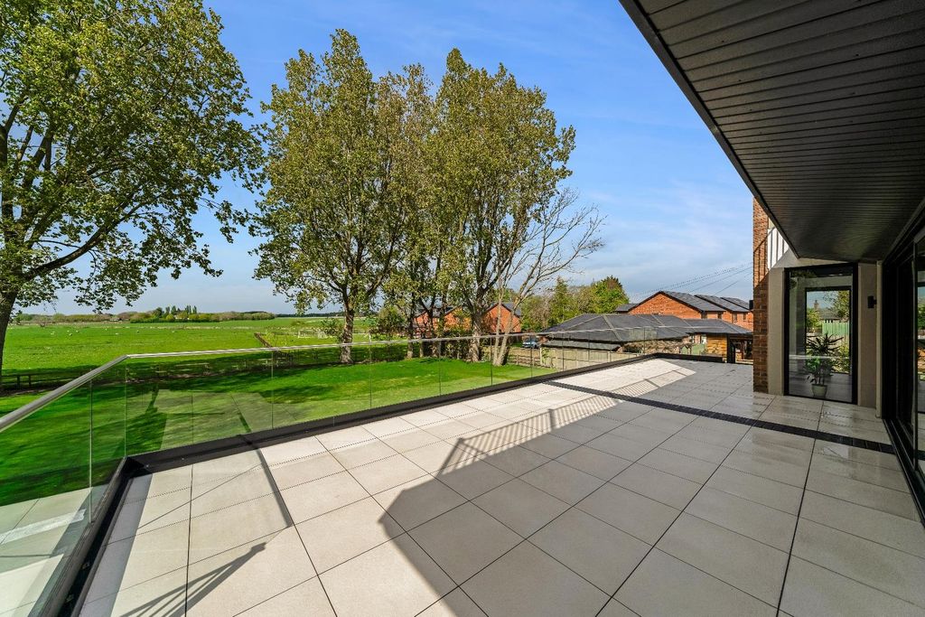 Additional image 10 of 6 bed detached house for saleThe Old Vicarage, Church Lane, Lydiate L31