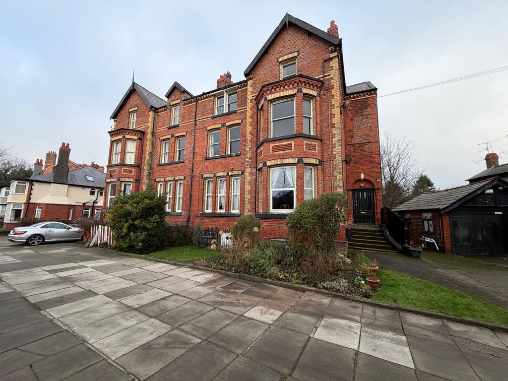Additional image 6 of 17 bed flat for salePark Road, Waterloo, Liverpool L22