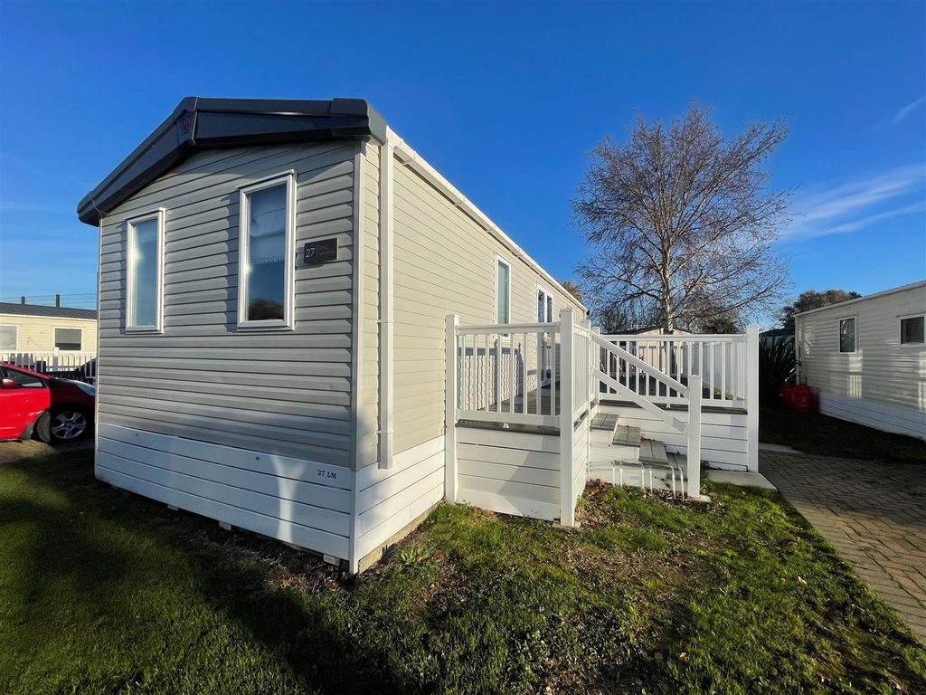 Additional image 4 of 3 bed mobile/park home for saleMonkton Street, Monkton, Ramsgate CT12