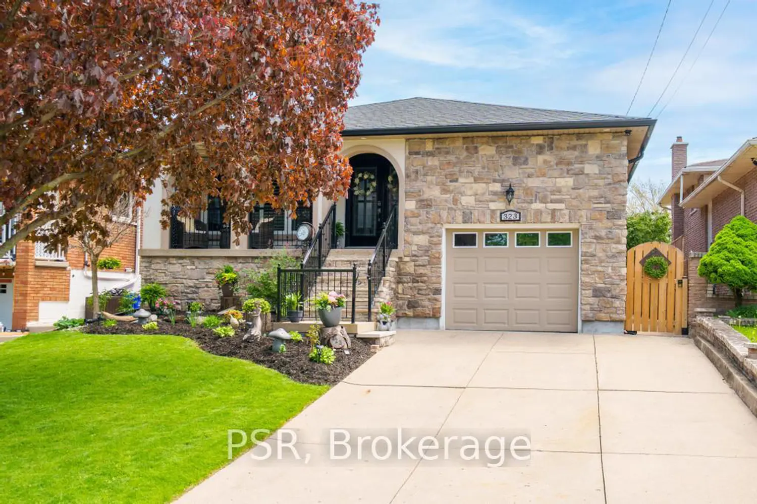 323 Queen Victoria Drive