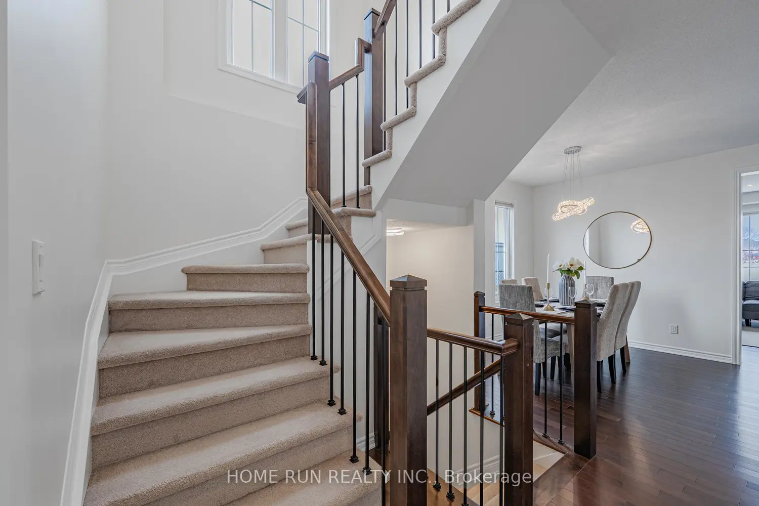 Additional image 3 of 572 Dundonald Drive