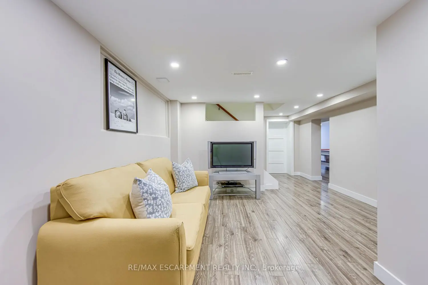 Additional image 6 of 1518 Oakhill Drive