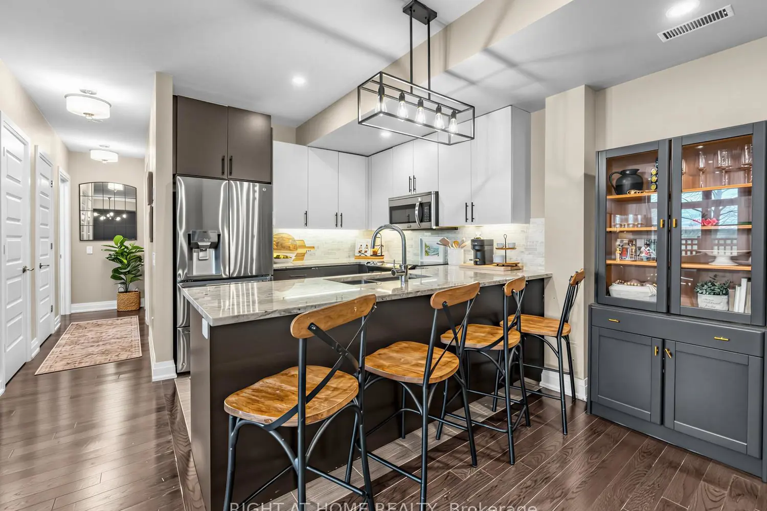 Additional image 13 of 8177 Kipling Avenue 61