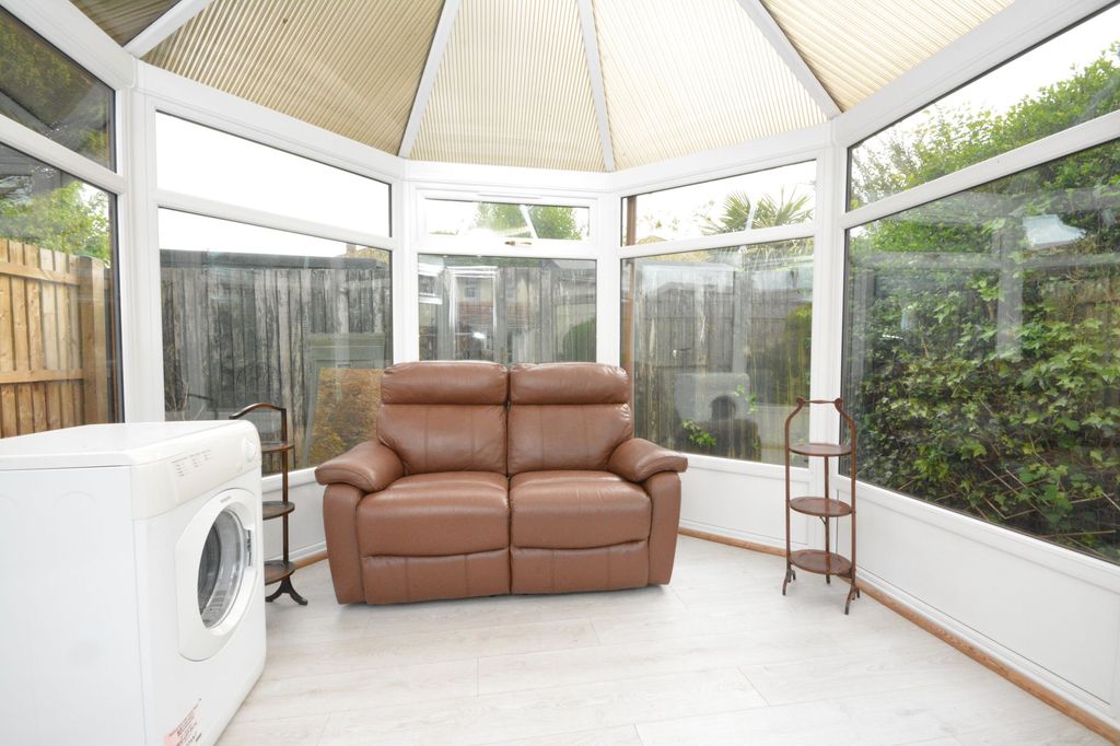 Additional image 8 of 3 bed flat for saleGarden Terrace, Falkirk FK1