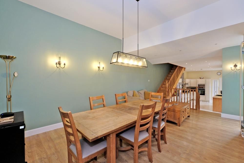 Additional image 6 of 6 bed semi-detached house to rentRubislaw Den North, Aberdeen AB15