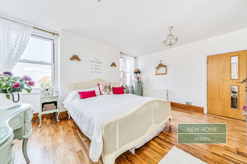 Additional image 8 of 3 bed maisonette for saleLangstone High Street, Langstone, Havant PO9