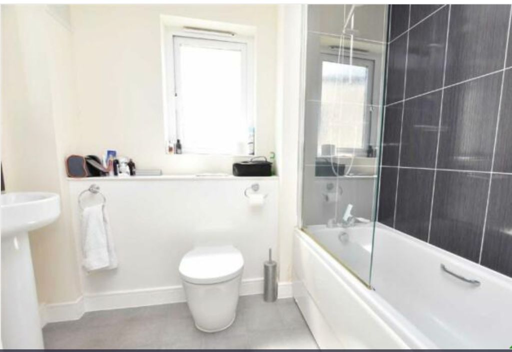 Additional image 6 of 6 bed semi-detached house to rentLong Down Avenue, Bristol BS16