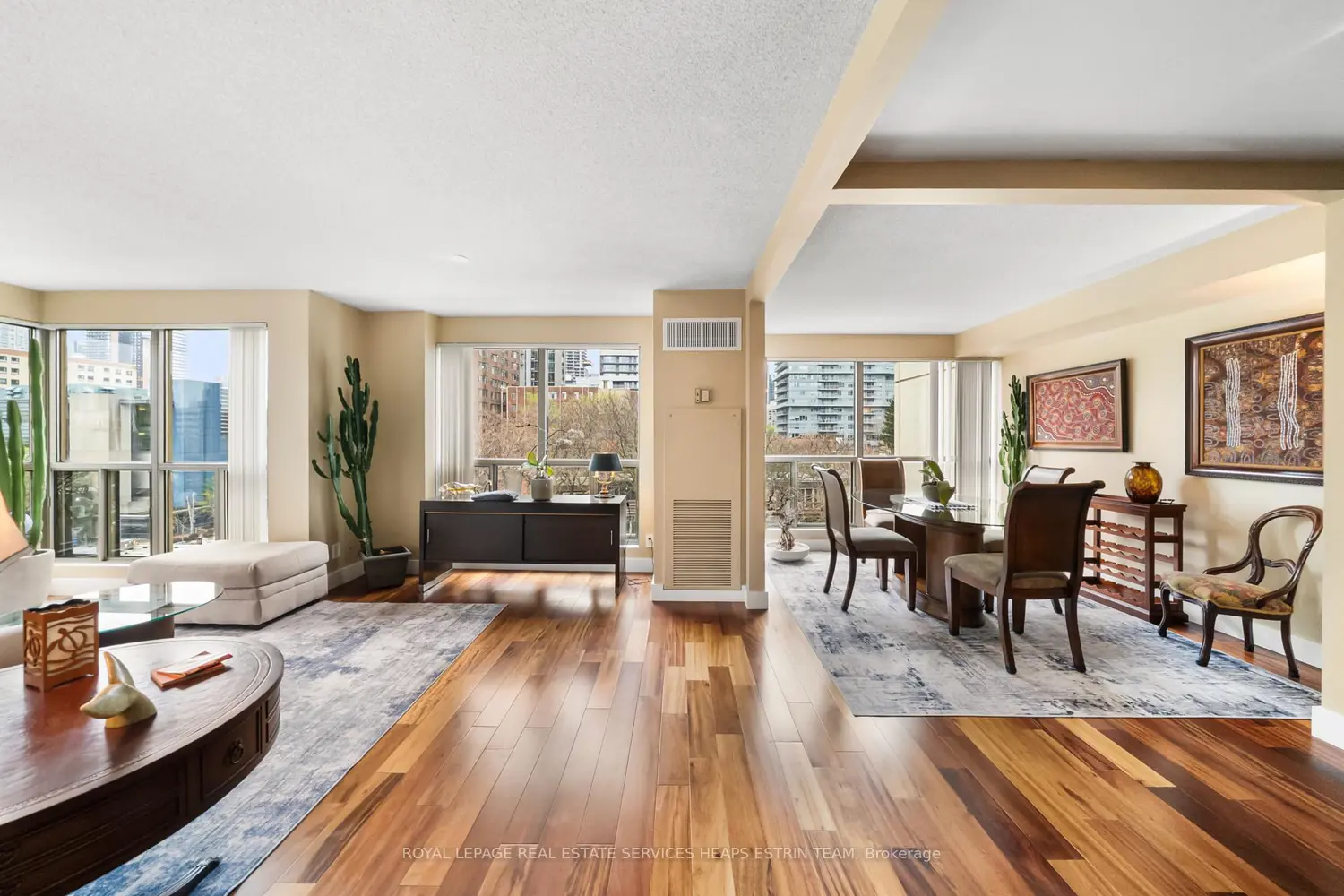 298 Jarvis Street 507 photo 2