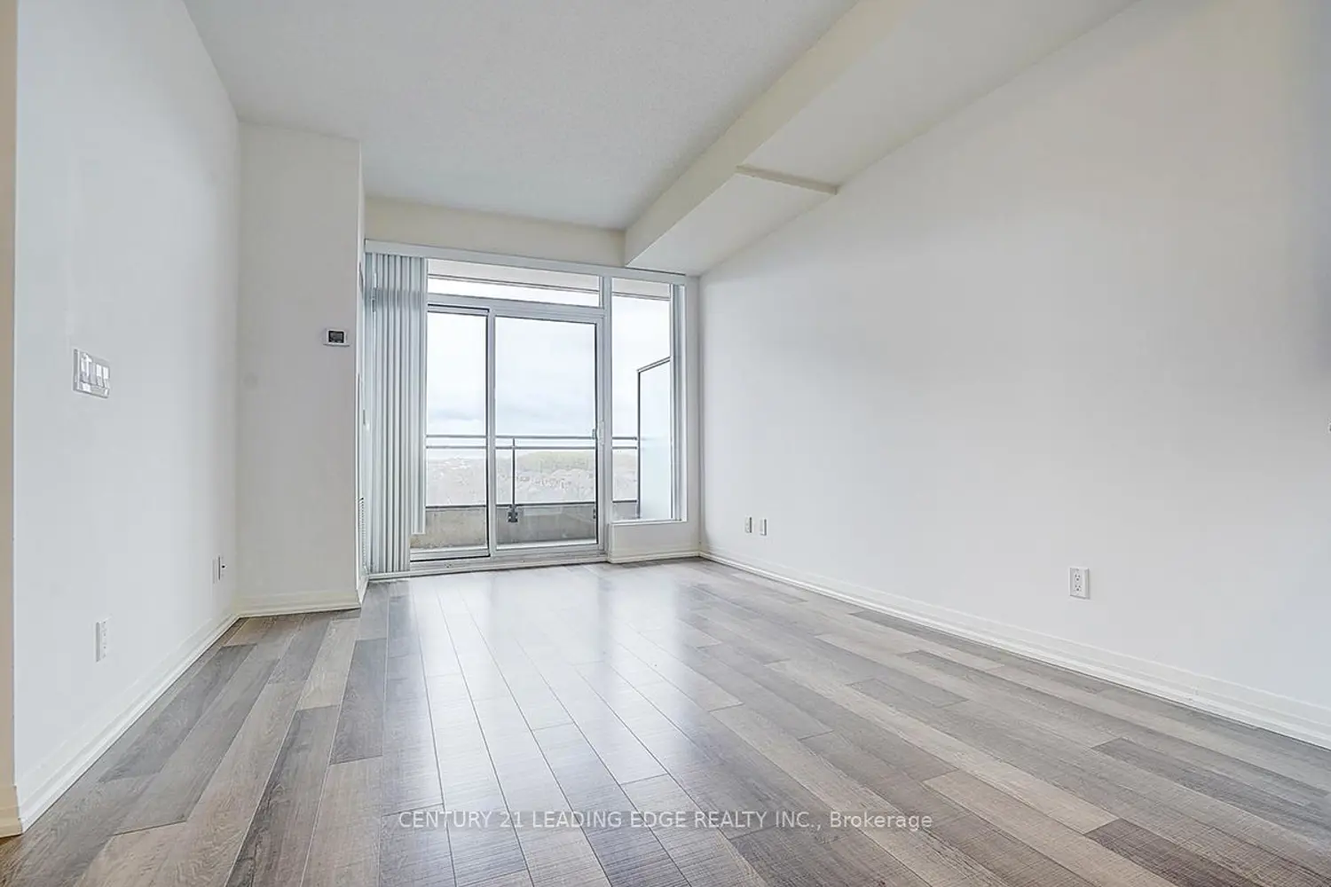 Additional image 8 of 9506 Markham Road 906