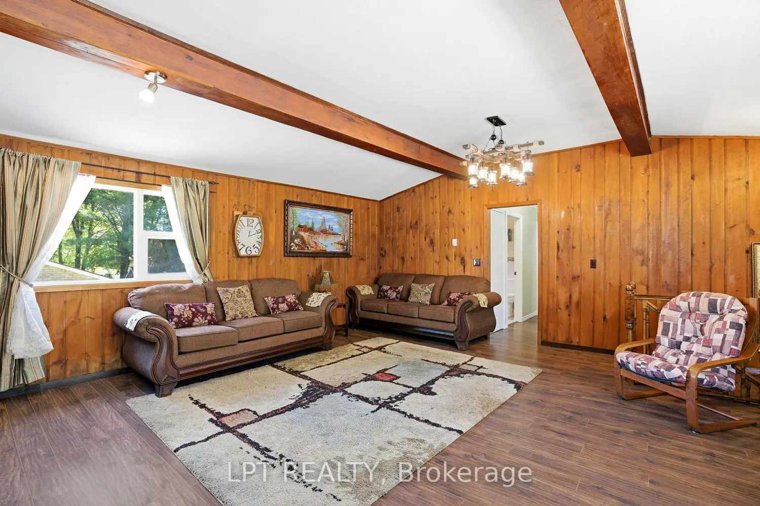 Additional image 9 of 9996 Huron Street