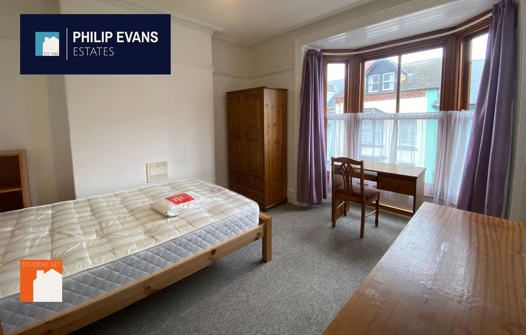 Additional image 11 of 6 bed terraced house to rentHigh Street, Aberystwyth SY23