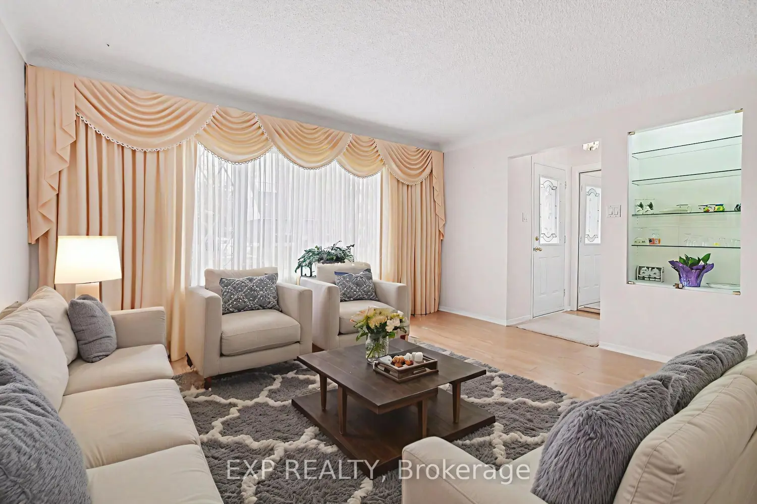 959 Beaudry Street photo 3