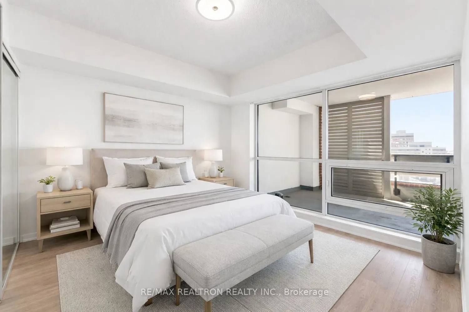 Additional image 8 of 830 Lawrence Avenue 446