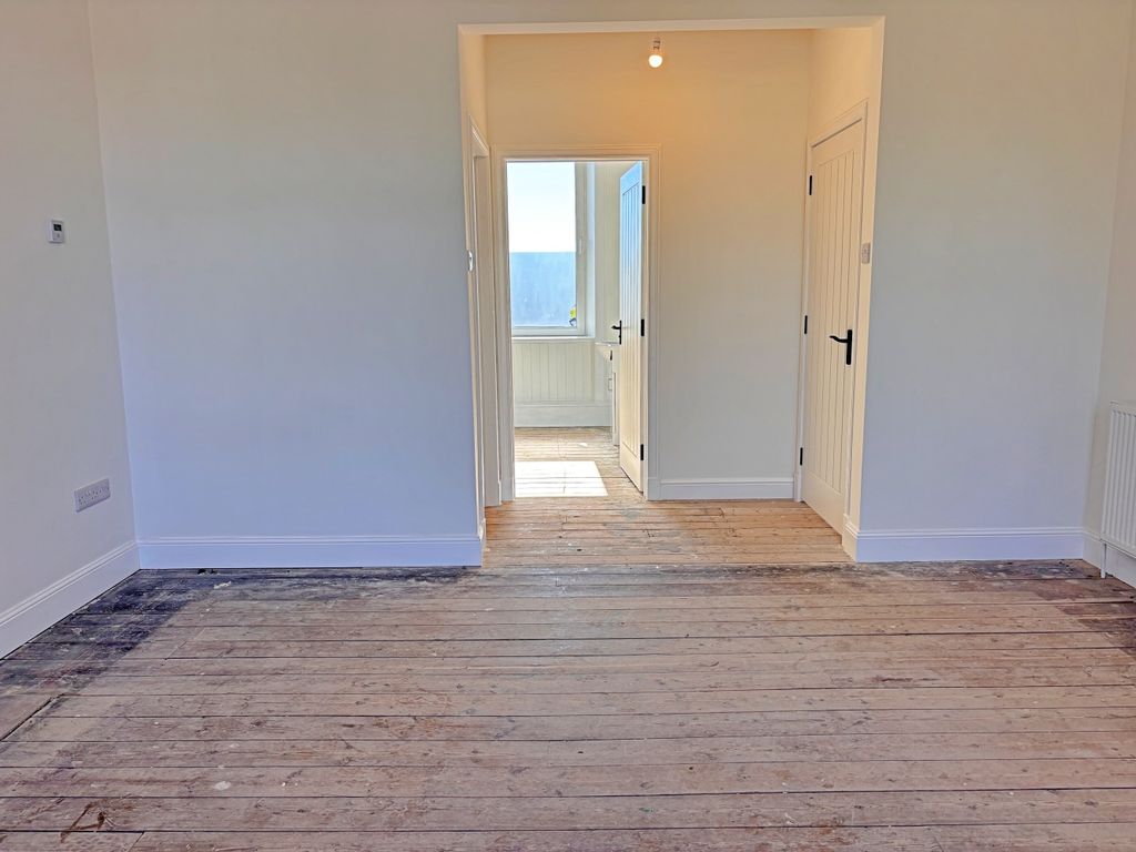 Additional image 9 of 4 bed flat for saleQueen Street, Castle Douglas DG7