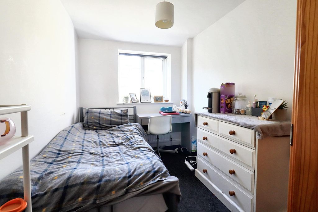 Additional image 6 of 5 bed semi-detached house to rentIvy Avenue, Bath BA2