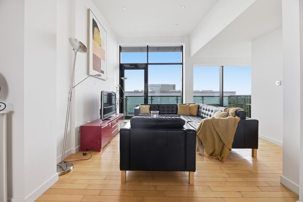 Additional image 2 of 3 bed flat for saleBothwell Street, City Centre, Glasgow G2